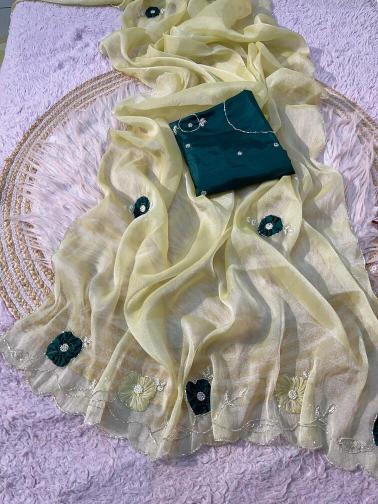 Vastrangan handwork panel saree supplier